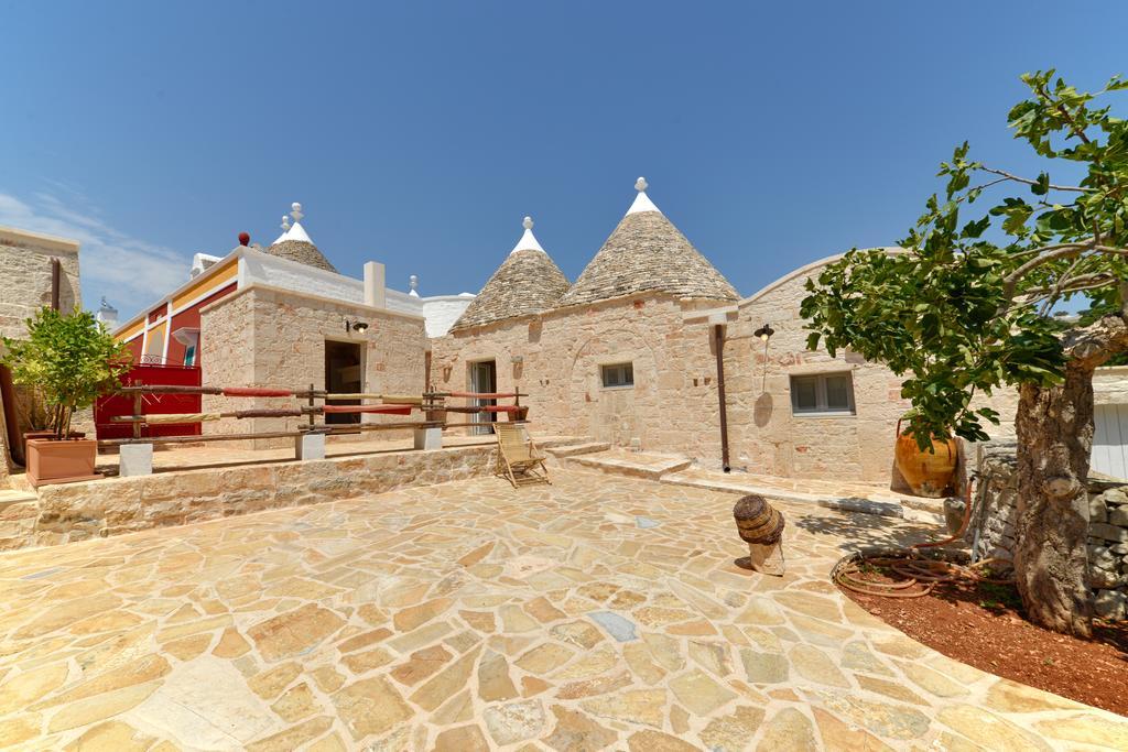 I Trulli Di Figazzano Villa Locorotondo Eksteriør bilde